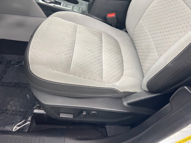 Used 2023 Ford Escape Active image 14