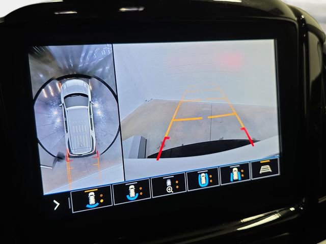 Used 2020 Chevrolet Traverse RS image 23