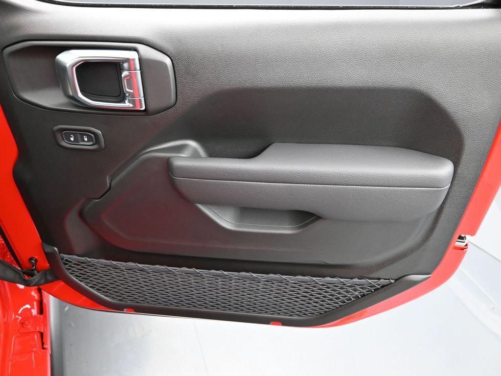 New 2025 Jeep Wrangler Unlimited Rubicon w/ Safety Group image 17