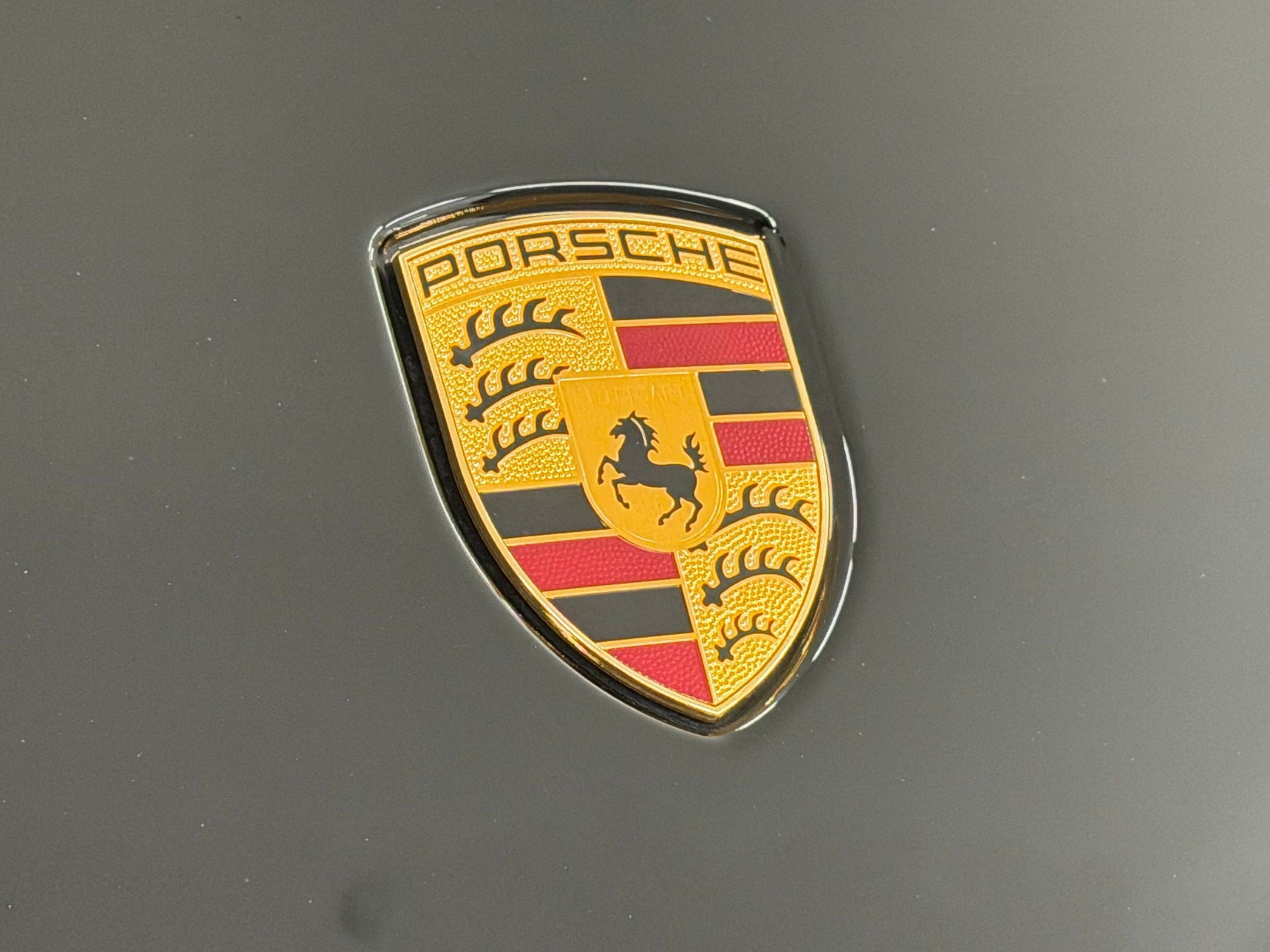 Certified 2023 Porsche 911 Carrera S RWD image 32