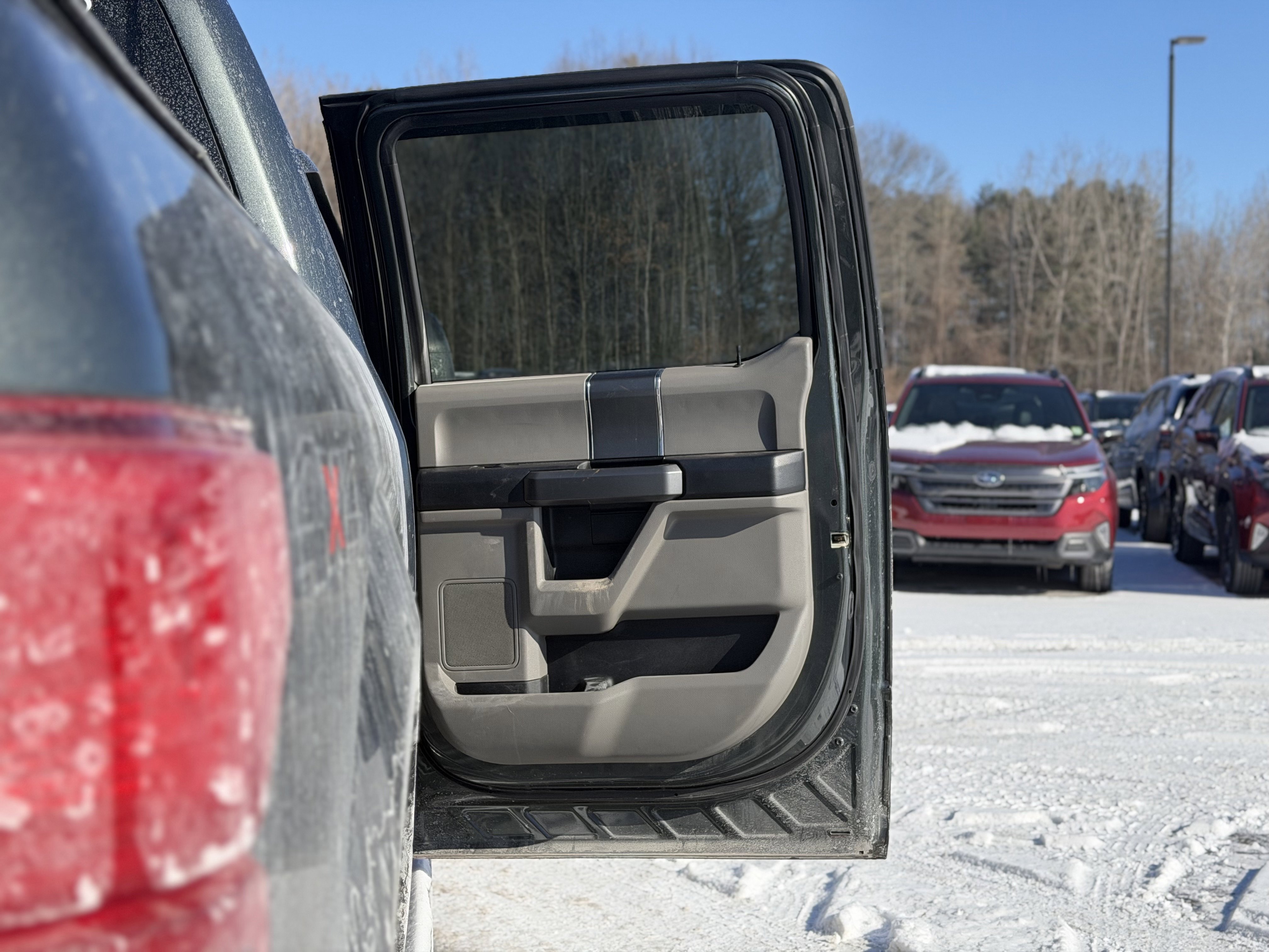 Used 2018 Ford F150 XLT w/ Equipment Group 302A Luxury image 35