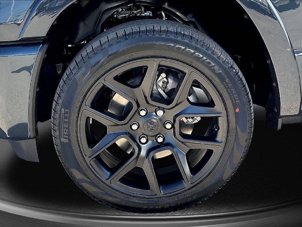 New 2027 RAM 1500 Limited AWD/4WD image 16