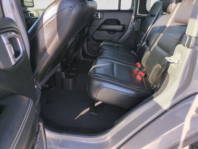 Used 2020 Jeep Wrangler Unlimited Sahara AWD/4WD image 19