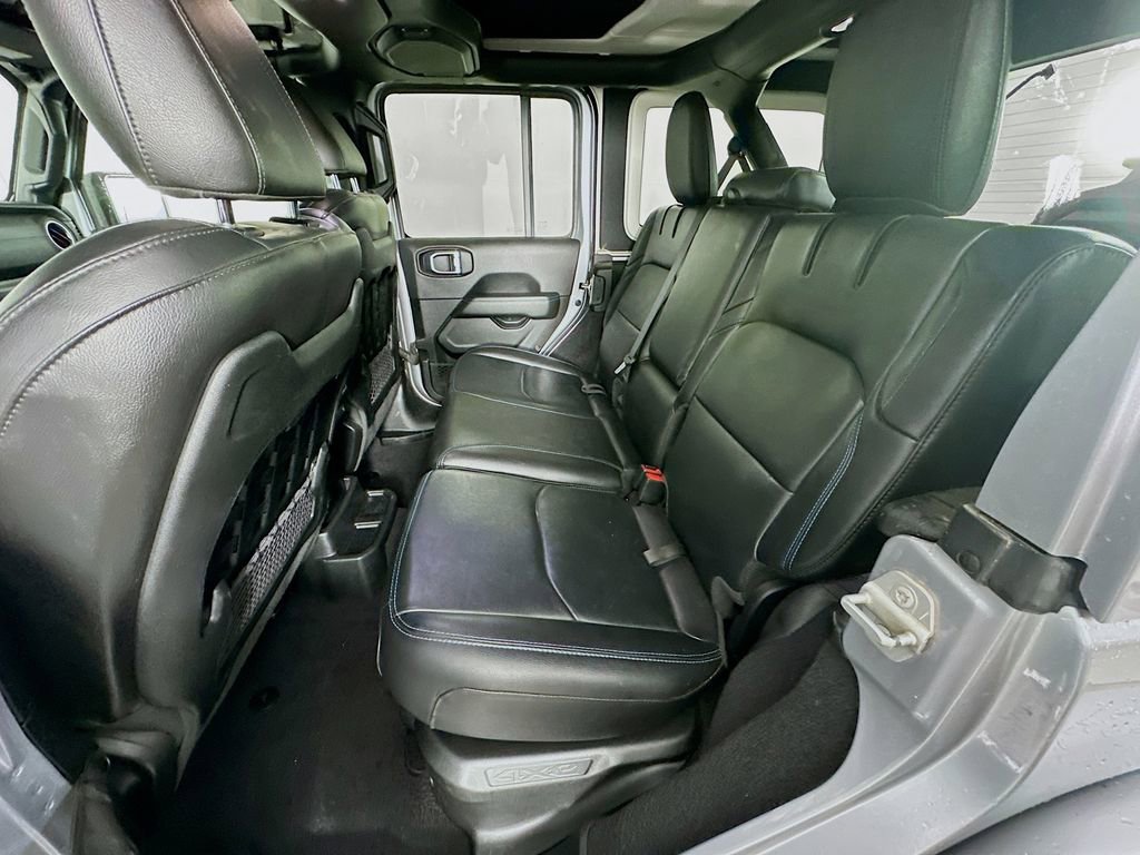 Certified 2021 Jeep Wrangler Unlimited Rubicon 4xe w/ Cold Weather Group image 37