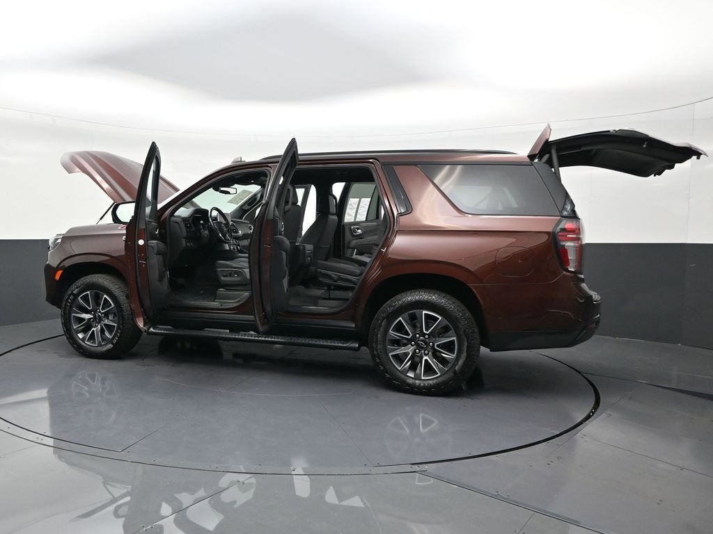 Used 2023 Chevrolet Tahoe Z71 w/ Luxury Package image 31