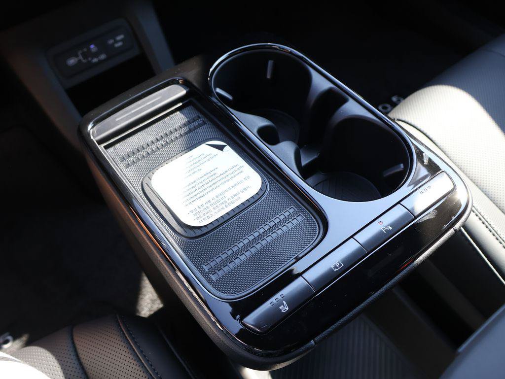 New 2027 Hyundai Ioniq 5 XRT AWD/4WD image 40