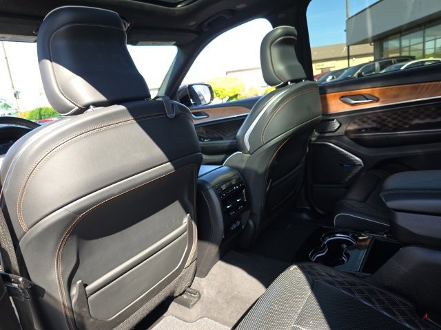 Used 2022 Jeep Grand Cherokee L Summit image 42