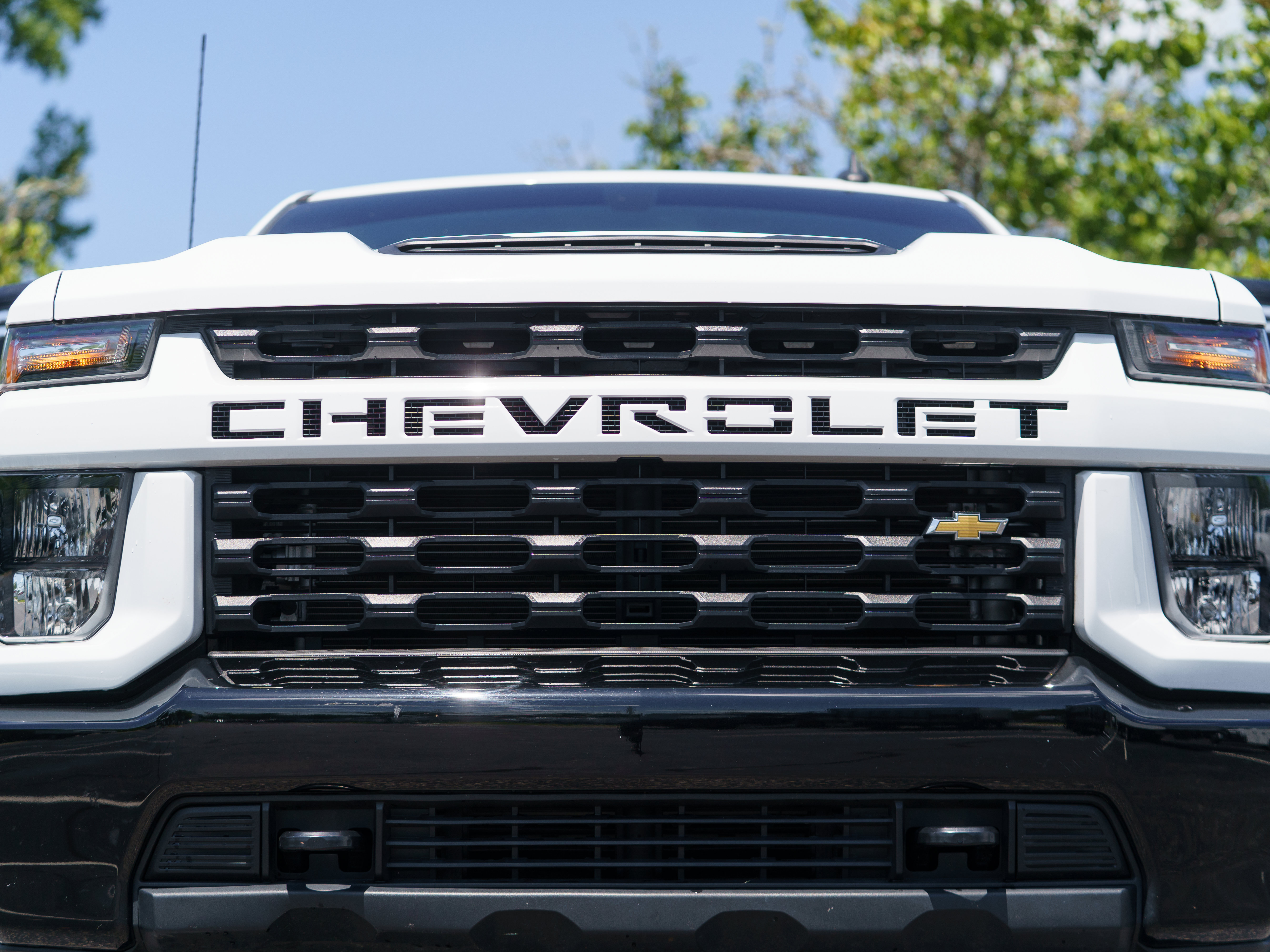 Used 2023 Chevrolet Silverado 2500 Custom w/ Custom Value Package AWD/4WD image 33