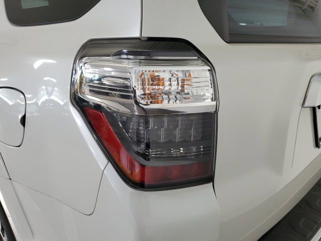 Used 2023 Toyota 4Runner Limited image 31