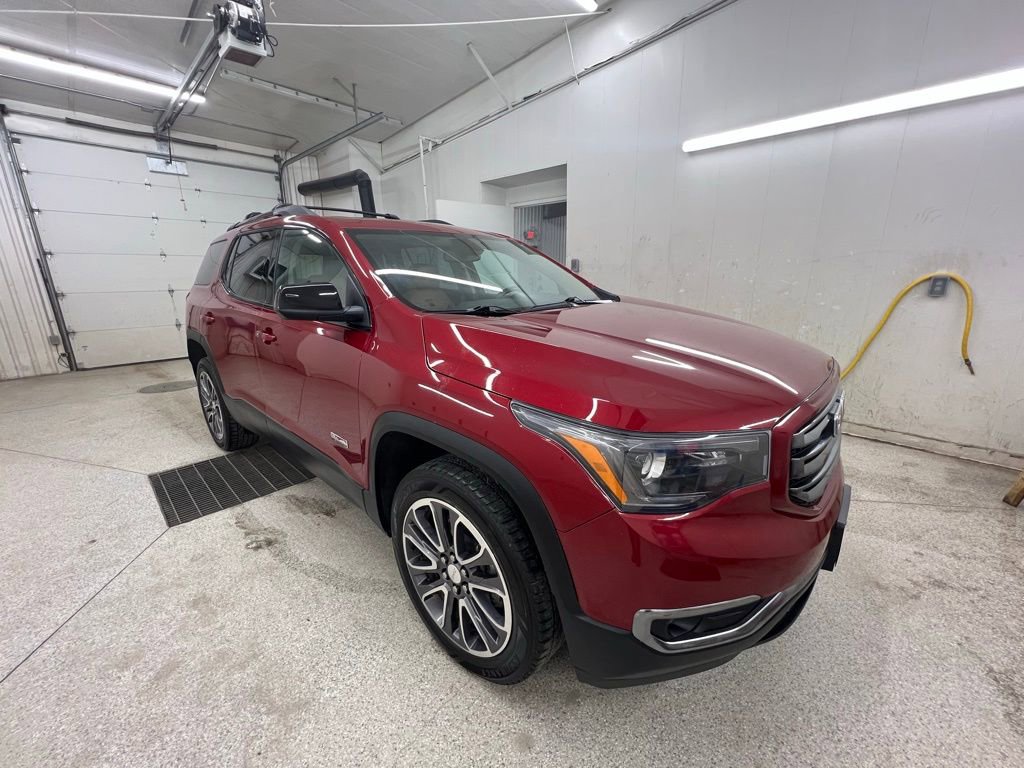 Used 2019 GMC Acadia SLT image 3