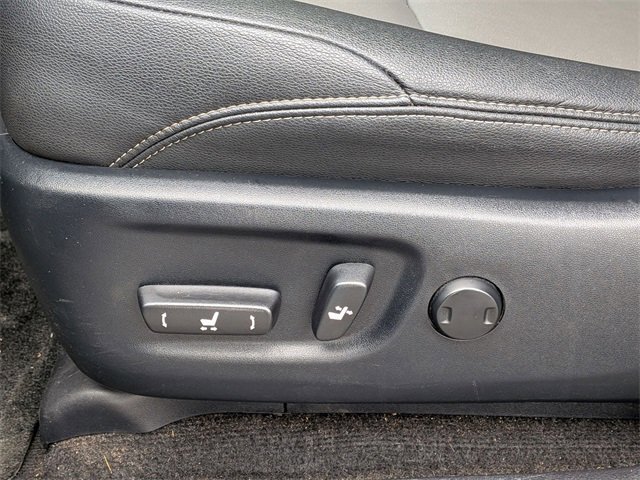 Used 2019 Toyota 4Runner SR5 image 16