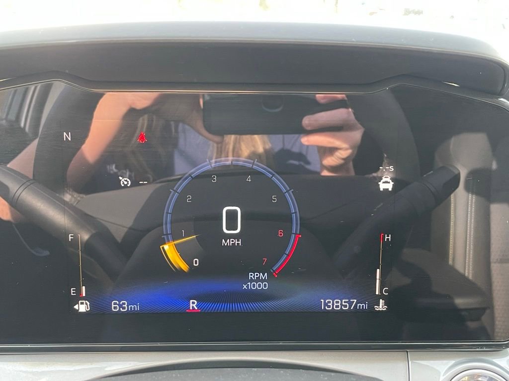 Certified 2025 Chevrolet Trax LT w/ LT Convenience Package image 37