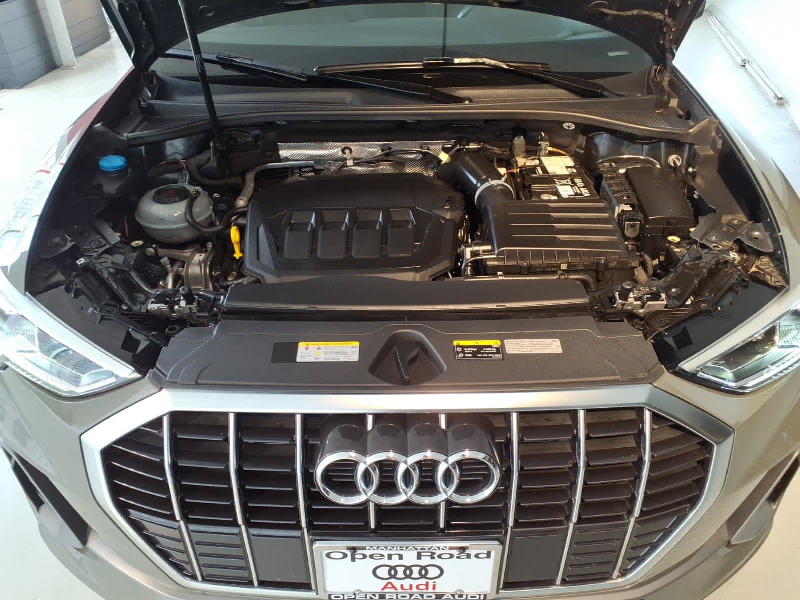 Used 2024 Audi Q3 2.0T Premium w/ Convenience Package AWD/4WD image 27