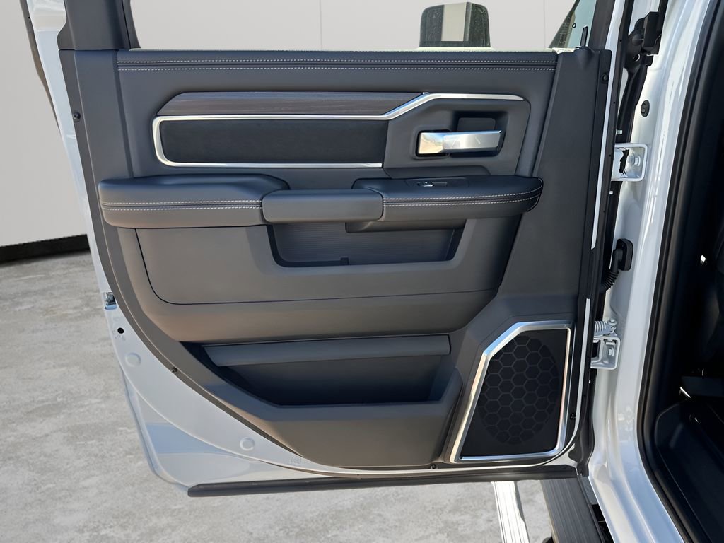 New 2026 RAM 2500 Laramie w/ Night Edition image 17