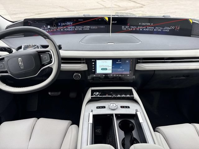 New 2026 Lincoln Navigator L Reserve AWD/4WD image 15