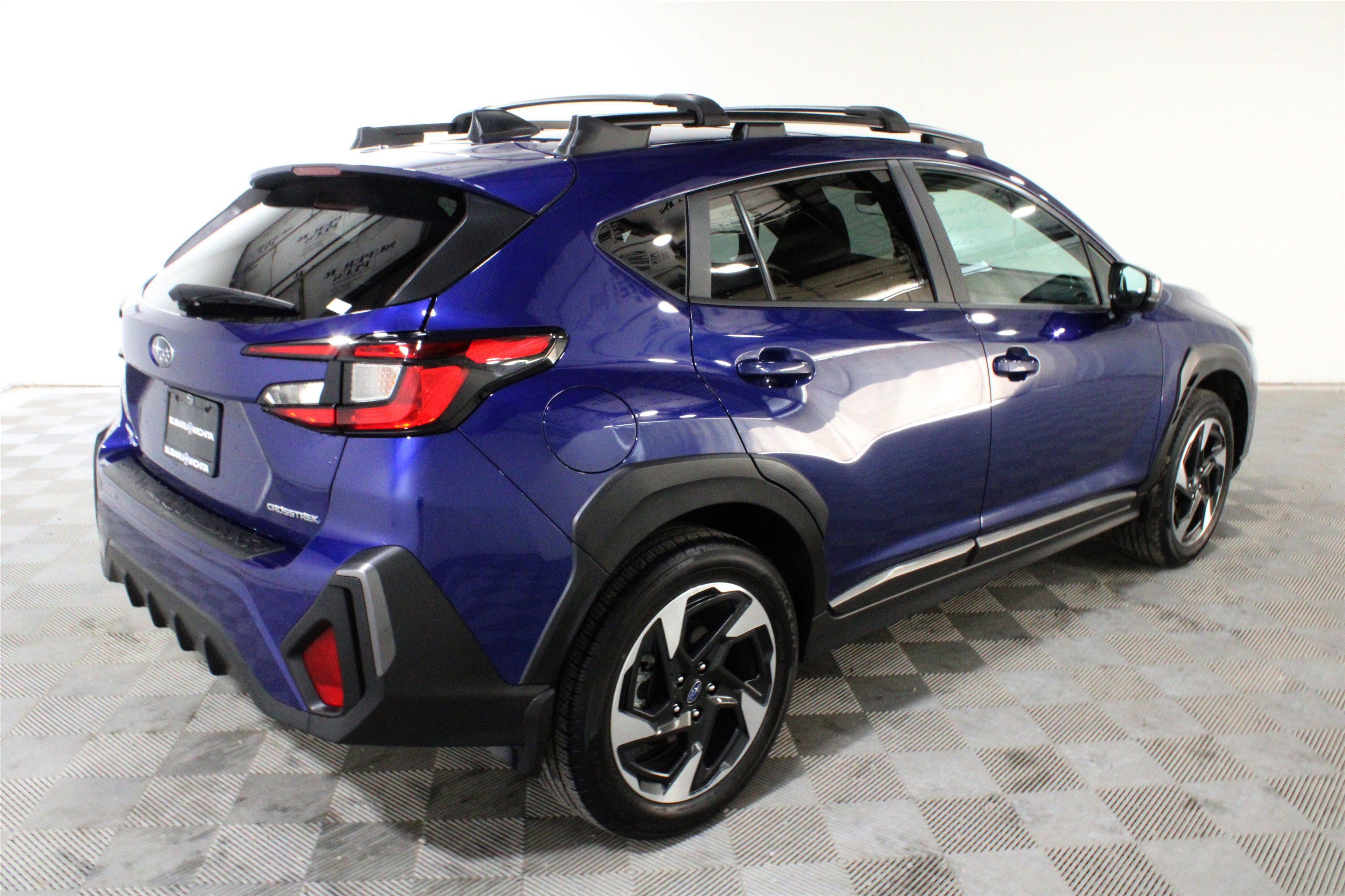 Used 2024 Subaru Crosstrek 2.5i Limited w/ Popular Package #4A AWD/4WD image 26