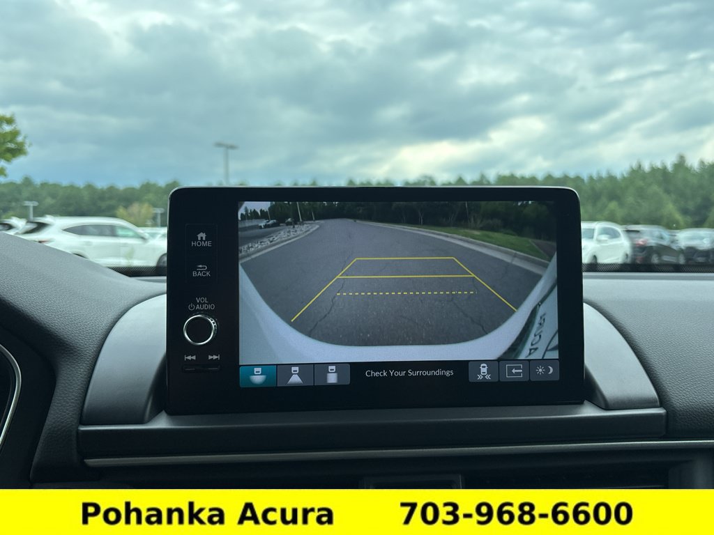 Used 2024 Honda Pilot Touring image 18