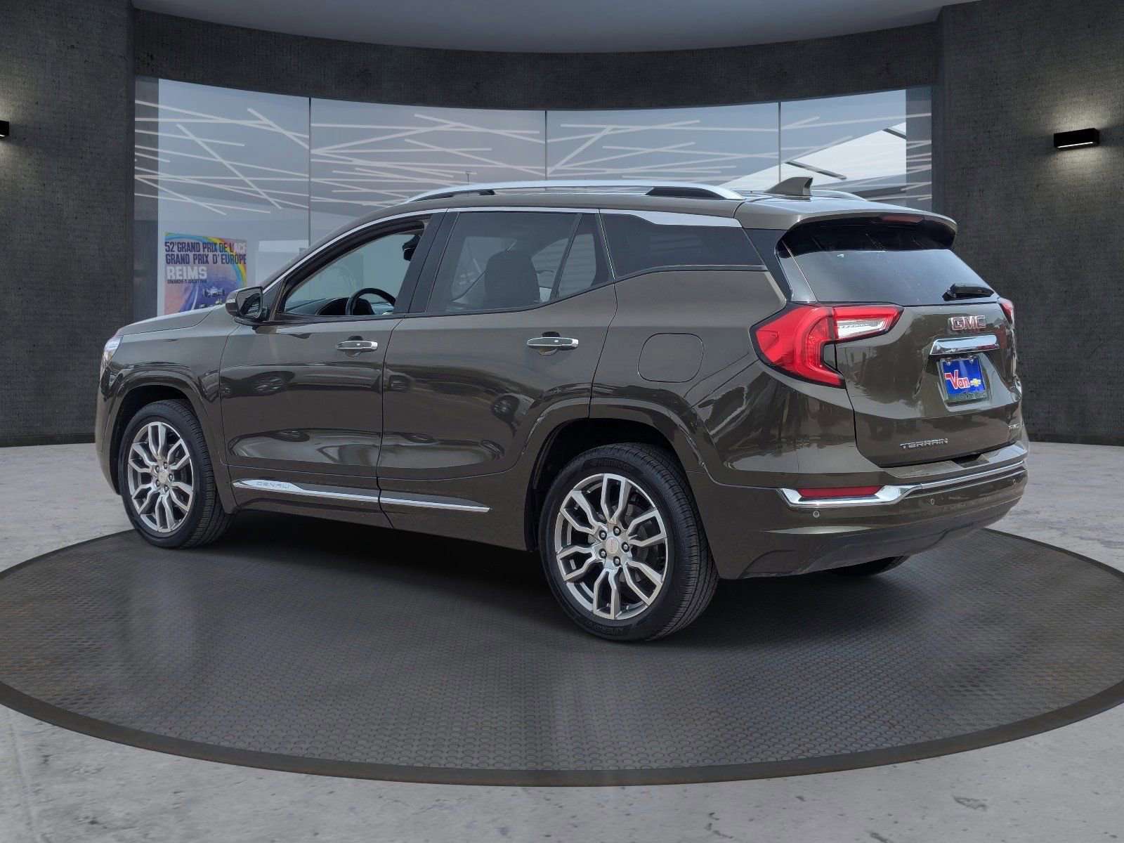 Certified 2023 GMC Terrain Denali AWD/4WD image 4