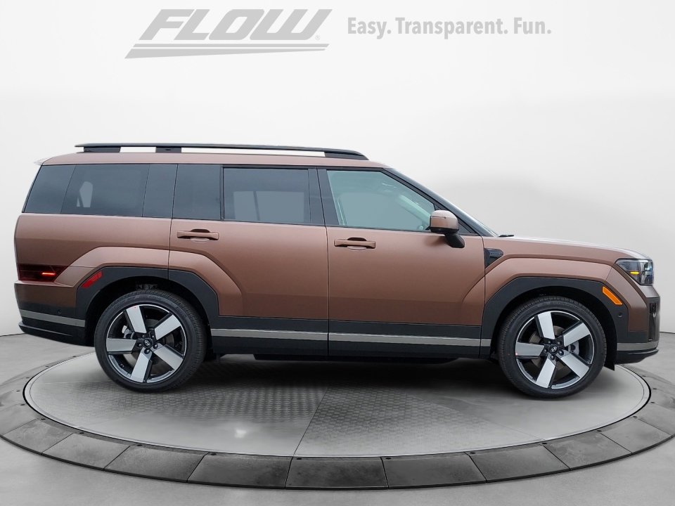 Used 2025 Hyundai Santa Fe Limited image 9