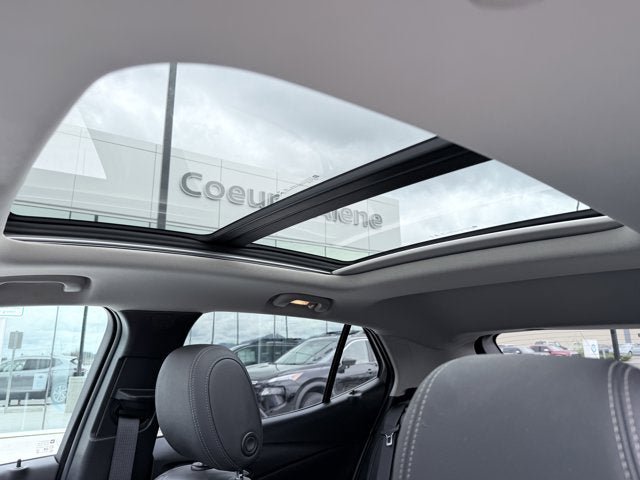 Used 2022 Buick Encore GX Essence w/ Advanced Technology Package AWD/4WD image 17