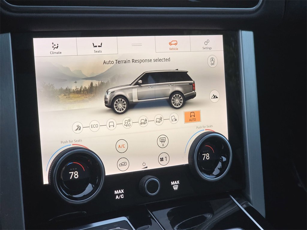 Used 2020 Land Rover Range Rover Long Wheelbase HSE image 28