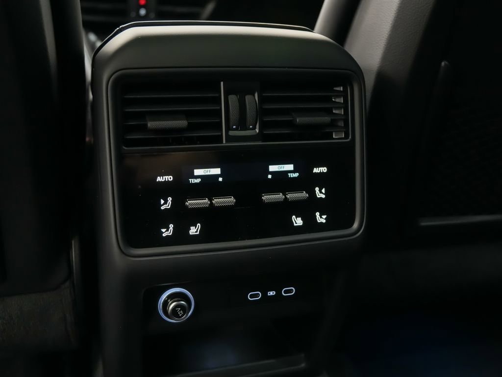 New 2026 Porsche Cayenne GTS AWD/4WD image 20