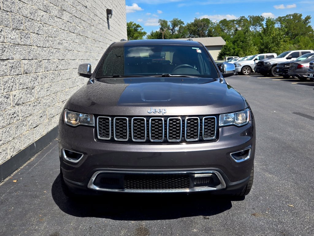Used 2019 Jeep Grand Cherokee Limited w/ Trailer Tow Group IV AWD/4WD image 8