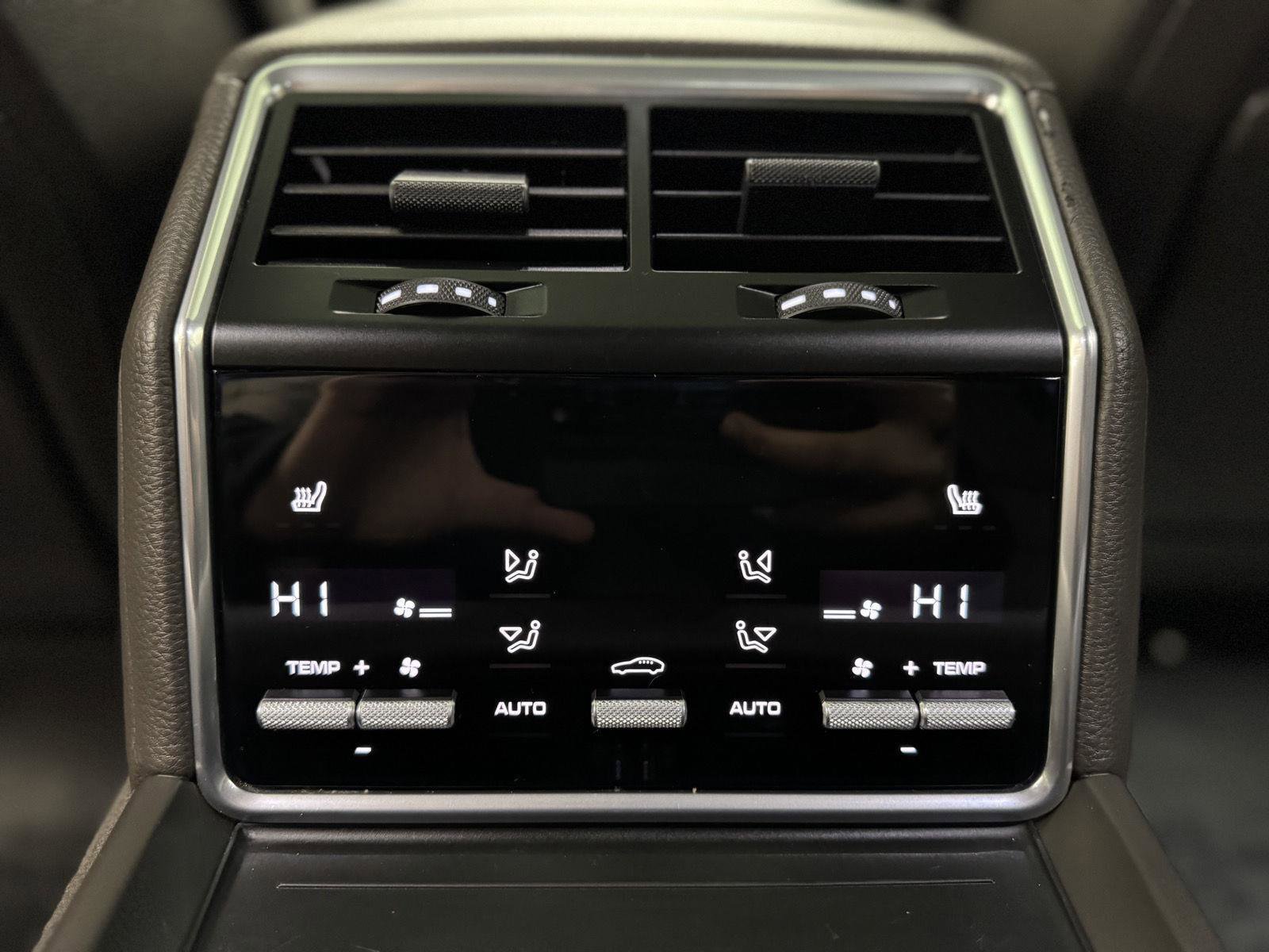 Used 2019 Porsche Panamera 4 image 23