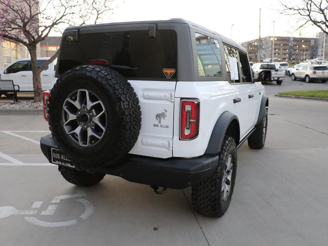 Used 2023 Ford Bronco Badlands AWD/4WD image 5