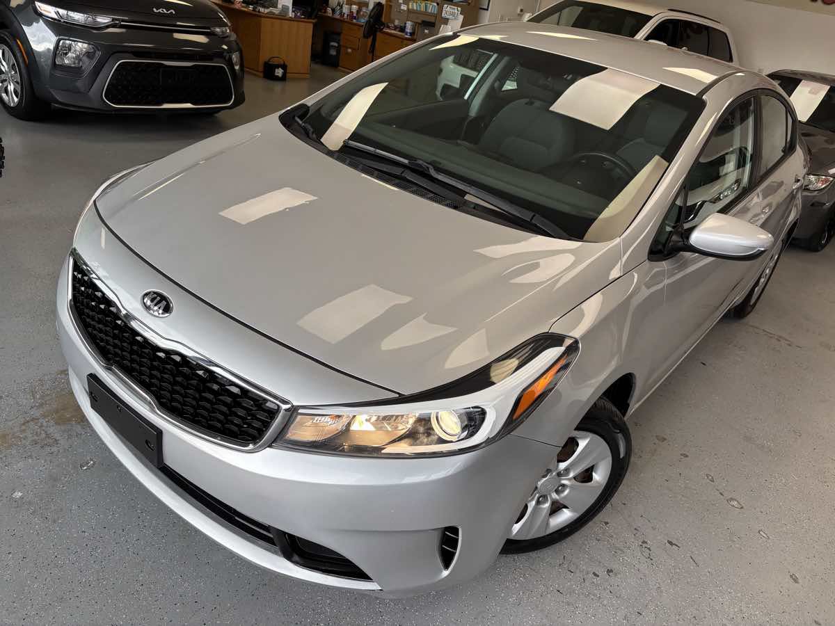 Used 2018 Kia Forte LX FWD image 8
