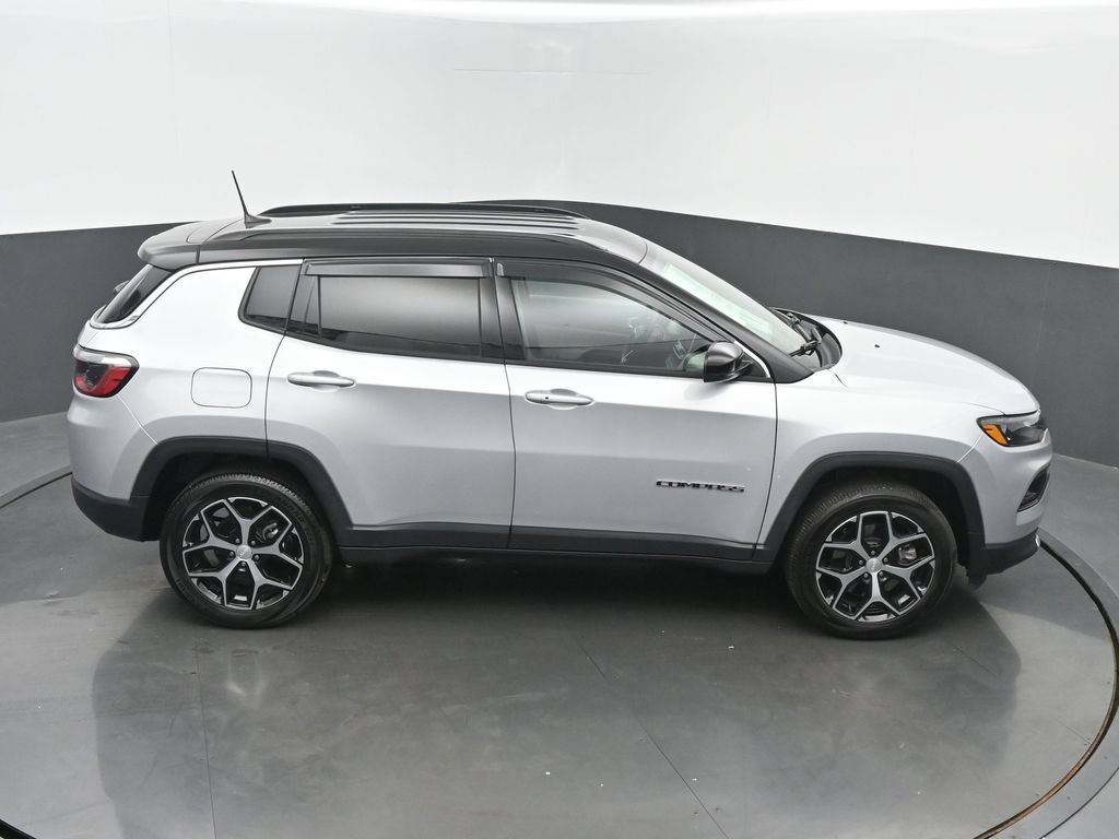 Used 2024 Jeep Compass Limited AWD/4WD image 45