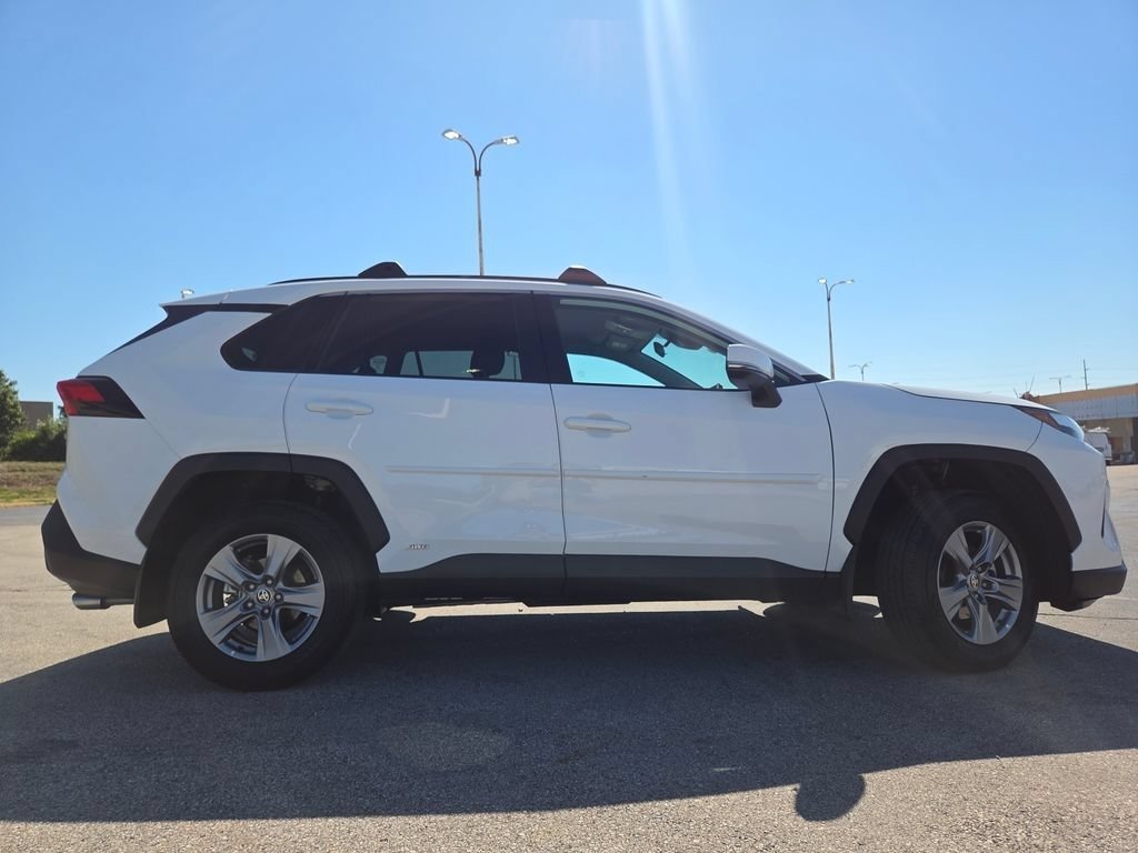 Used 2024 Toyota RAV4 XLE AWD/4WD image 23