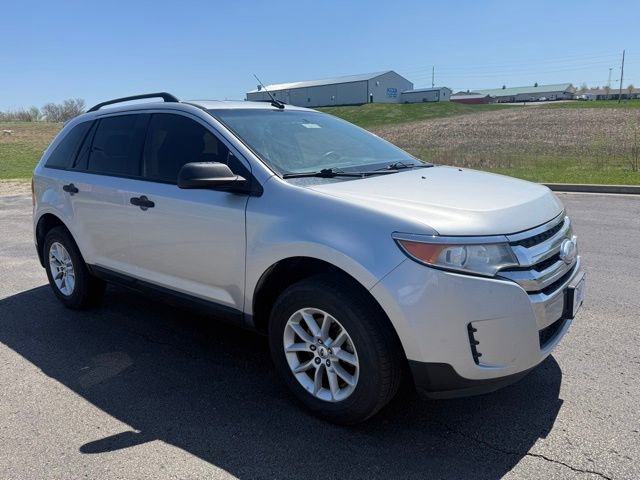 Used 2014 Ford Edge SE FWD image 3