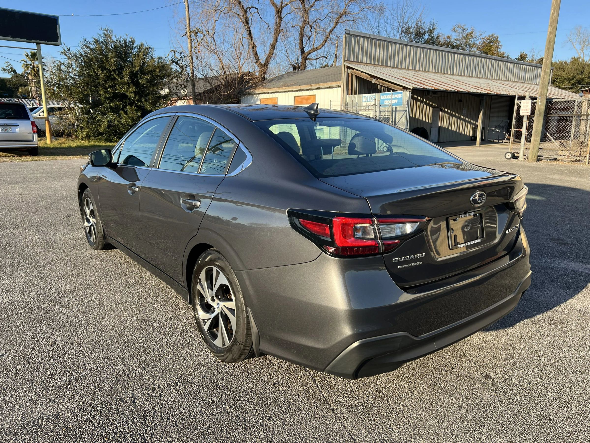 Used 2021 Subaru Legacy Premium image 7