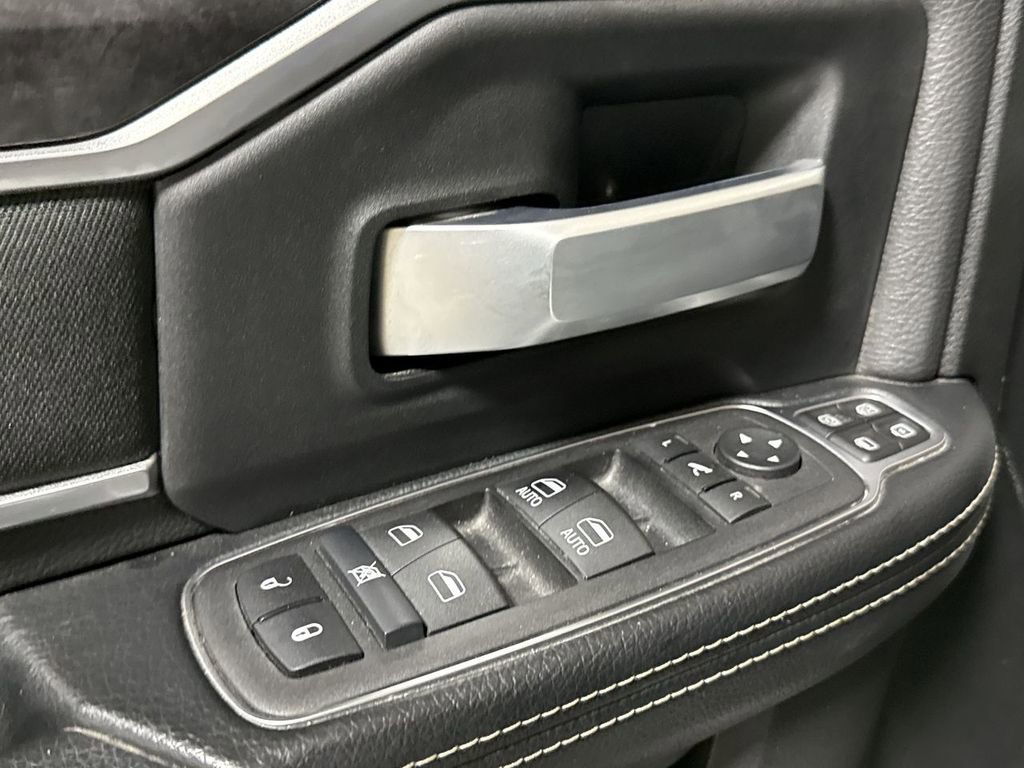 Used 2024 RAM 3500 Big Horn image 20