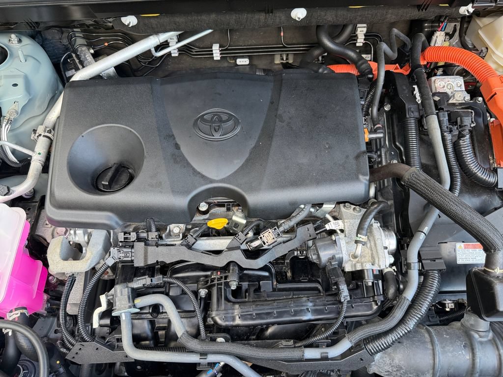 Used 2023 Toyota RAV4 XLE Premium AWD/4WD image 23