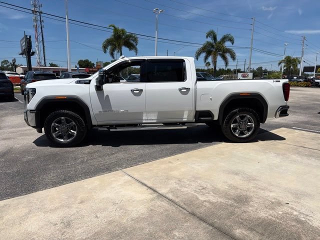 Used 2026 GMC Sierra 2500 SLT w/ SLT Premium Package AWD/4WD image 5