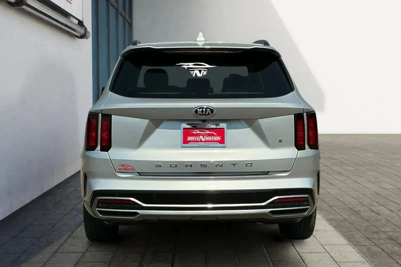 Used 2021 Kia Sorento S w/ Panoramic Sunroof Package image 5