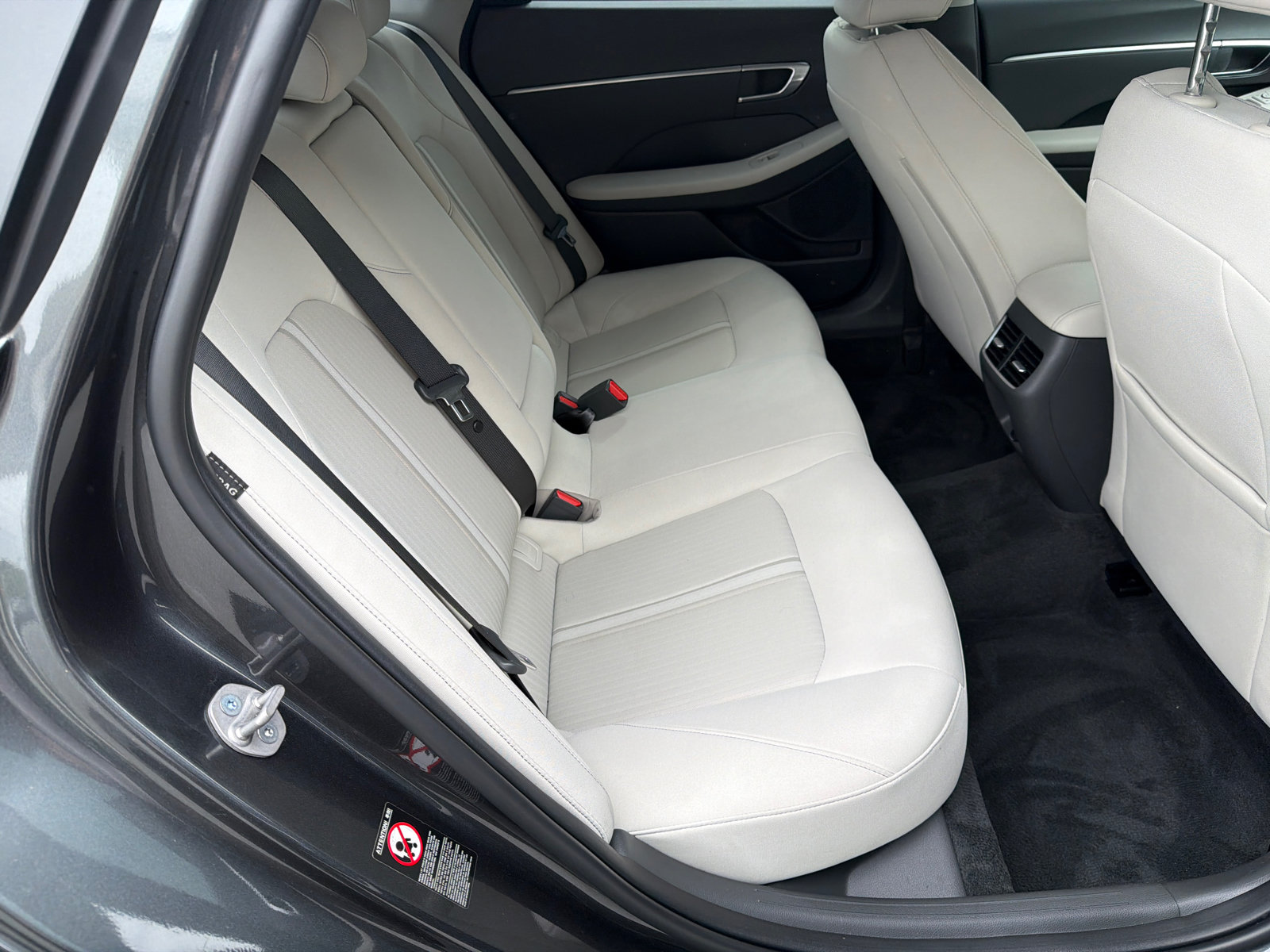 Certified 2023 Hyundai Sonata SEL w/ Convenience Package FWD image 15
