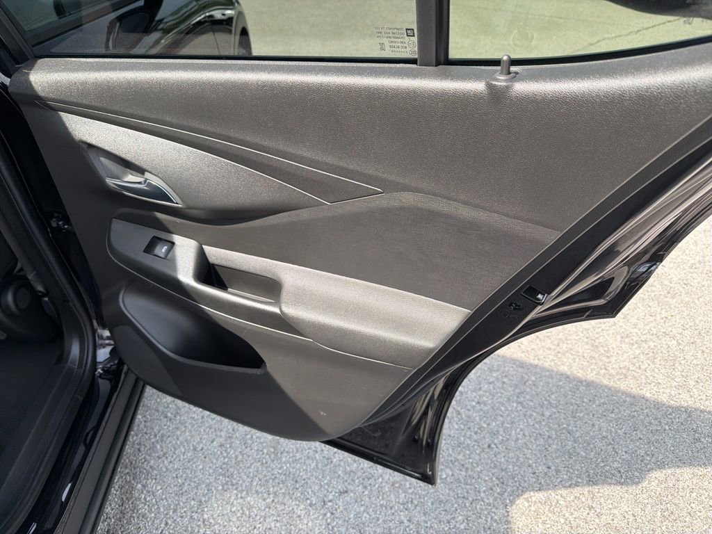 Certified 2024 Buick Envista Preferred w/ Convenience I Package image 12