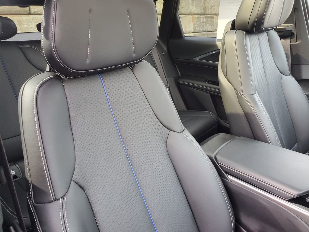 Certified 2024 Cadillac Lyriq Luxury w/ LPO, Floor Liner Package AWD/4WD image 35