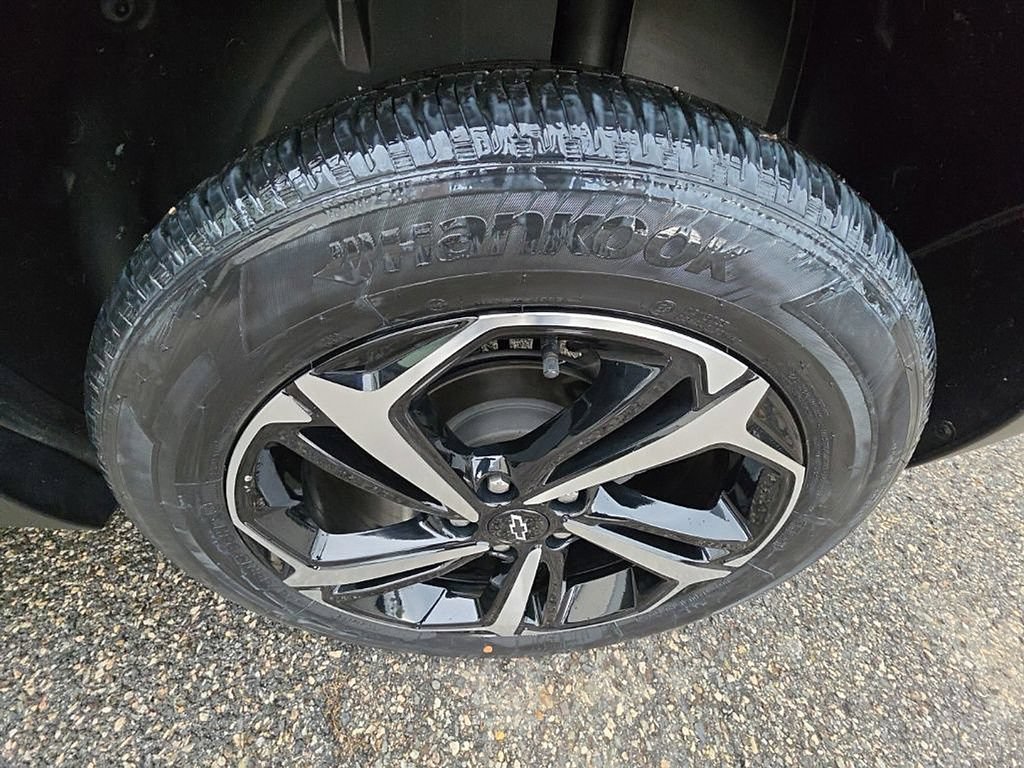 Used 2023 Chevrolet TrailBlazer RS AWD/4WD image 35