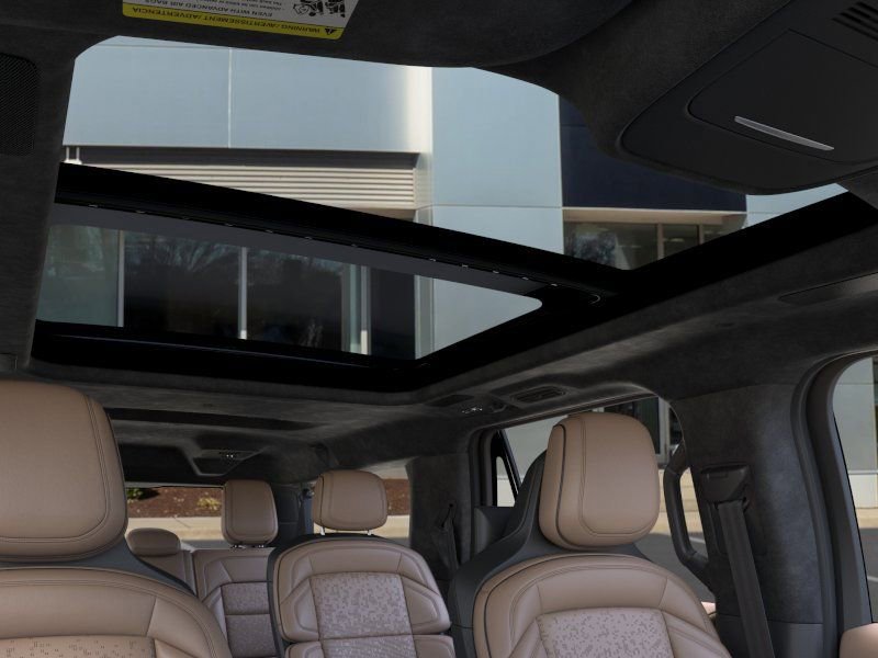 New 2026 Lincoln Navigator L Black Label AWD/4WD image 22