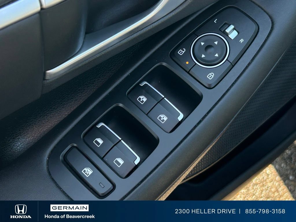 Used 2025 Hyundai Sonata SEL FWD image 18