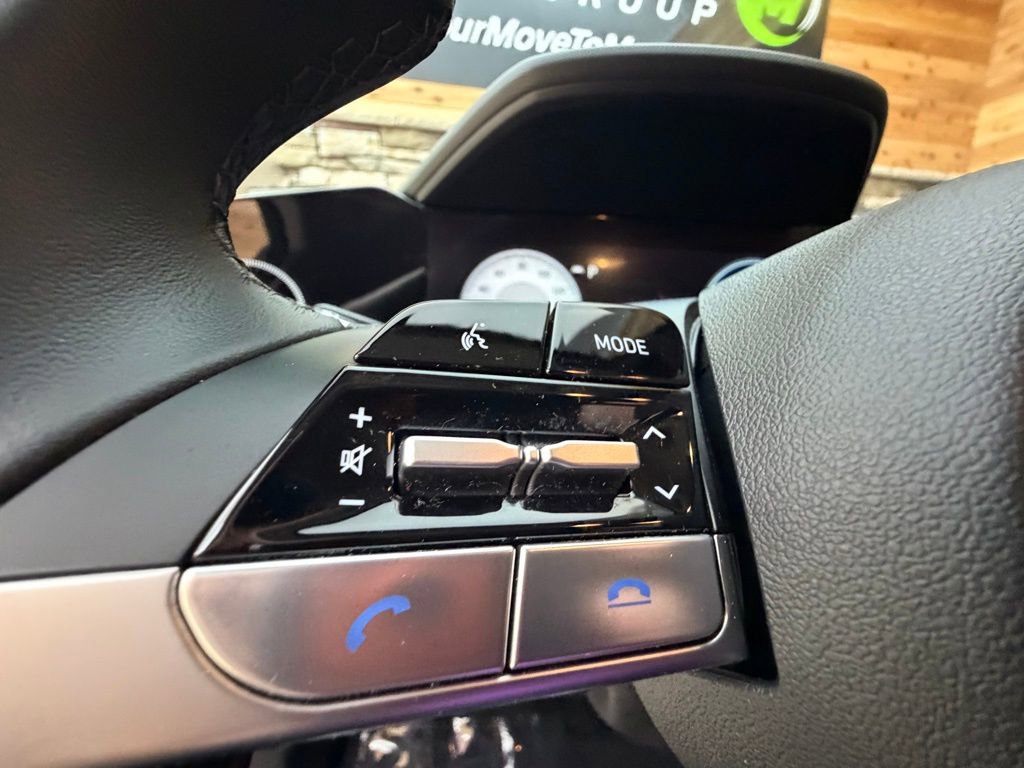 Certified 2023 Hyundai Elantra SEL w/ Convenience Package image 23