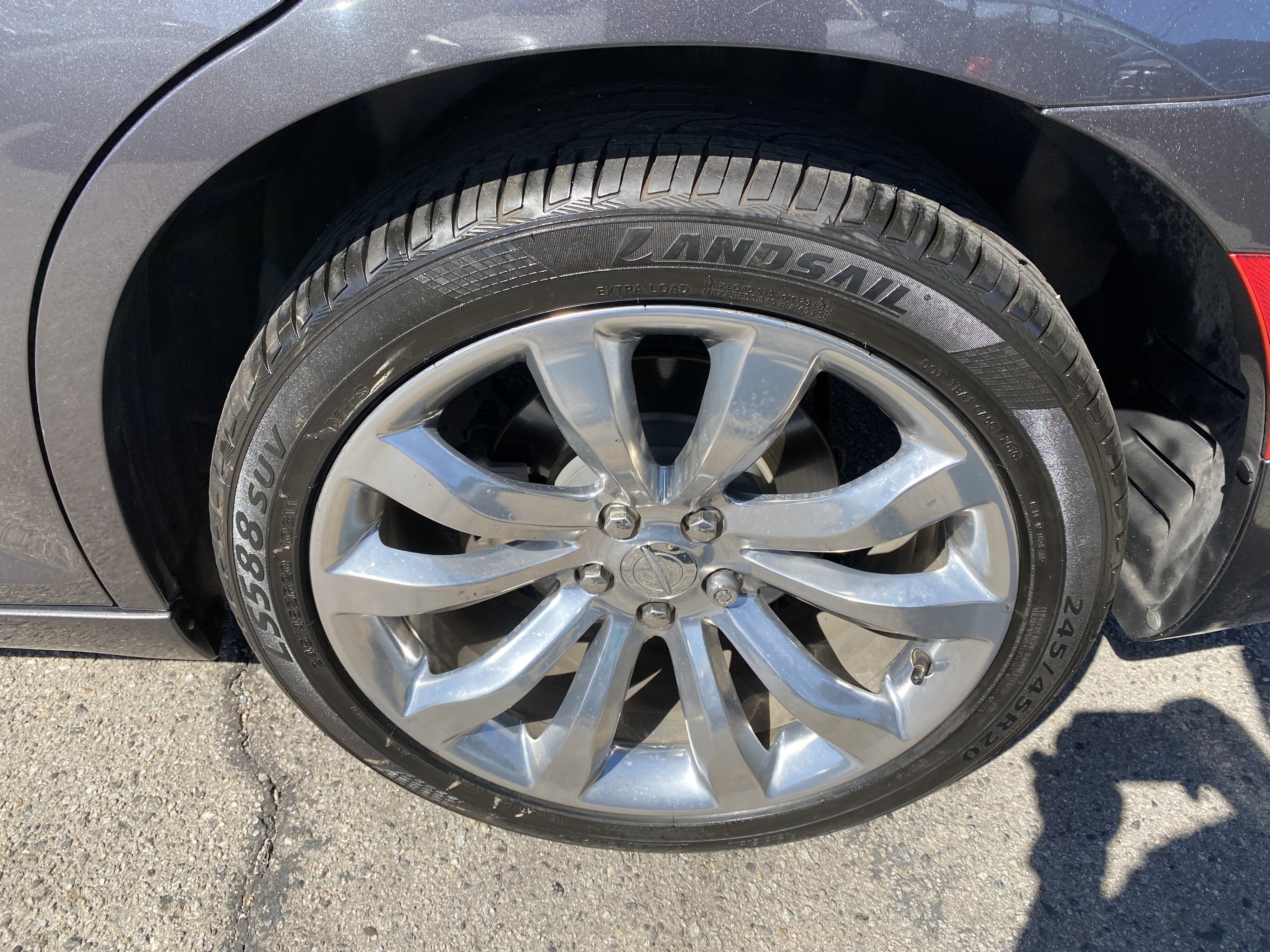 Used 2017 Chrysler 300 C RWD image 12