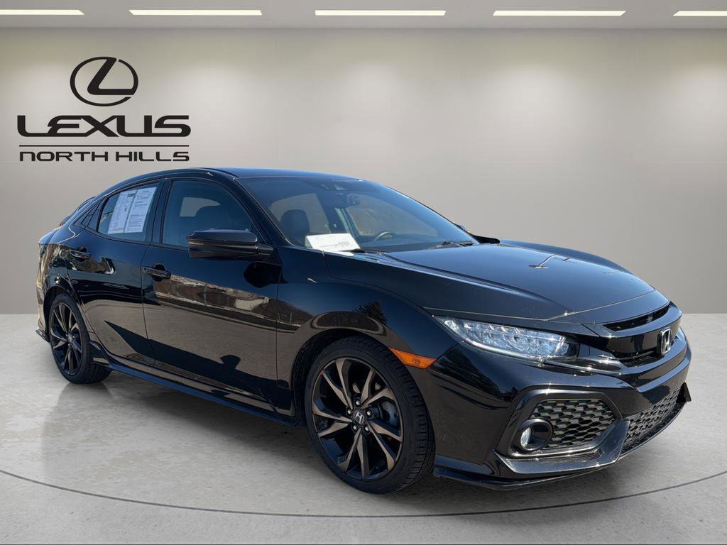 Used 2019 Honda Civic Sport Touring image 4