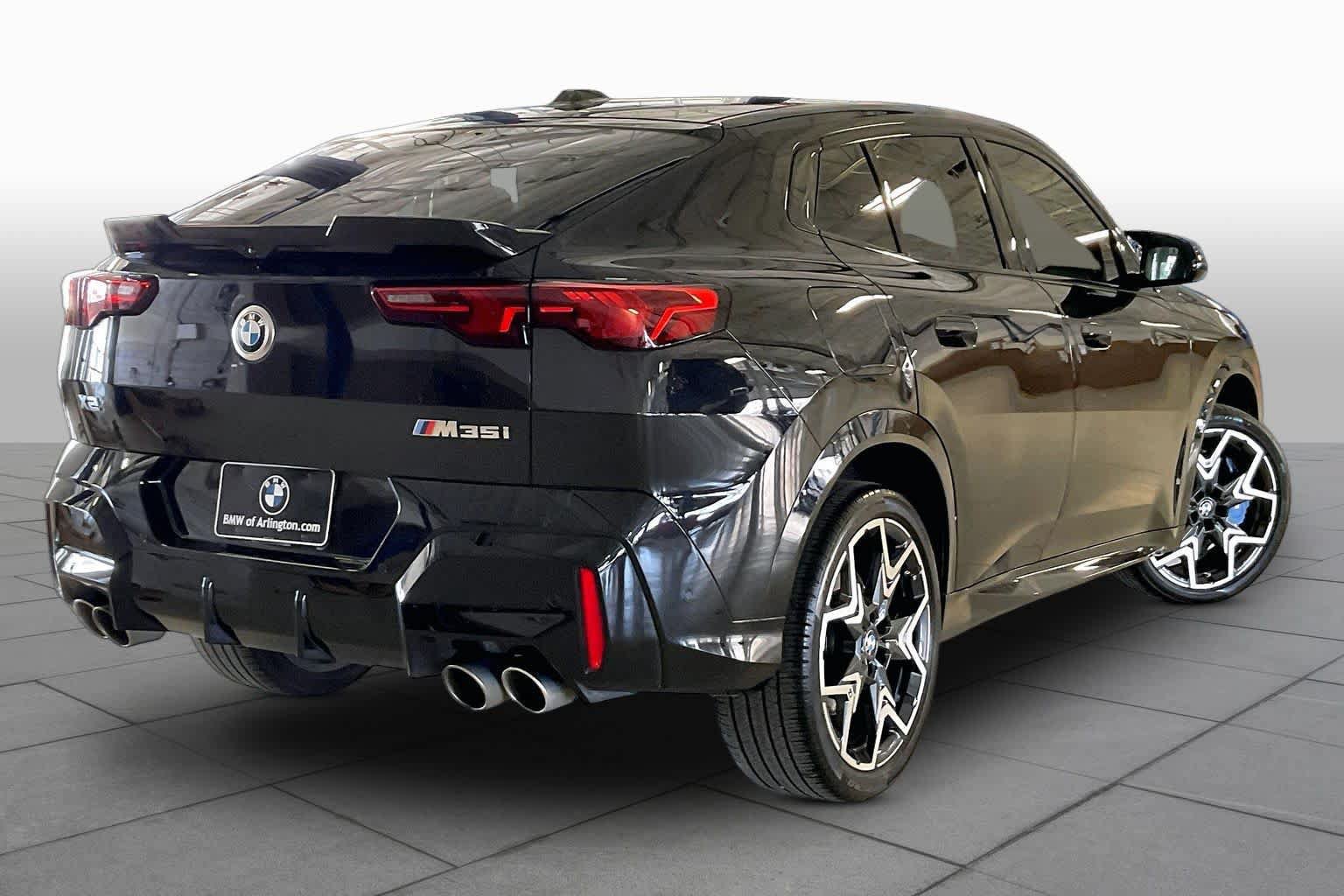 Used 2024 BMW X2 M35i AWD/4WD image 12