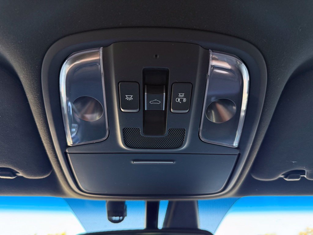 Used 2019 Kia Optima SX FWD image 28