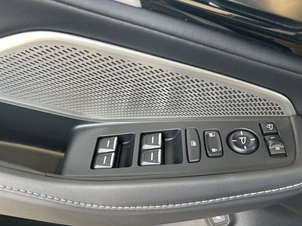 Used 2023 Acura MDX FWD w/ Technology Package image 29